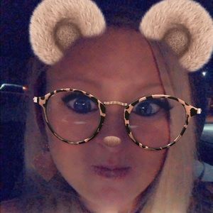 Meet your Posher, Kristin